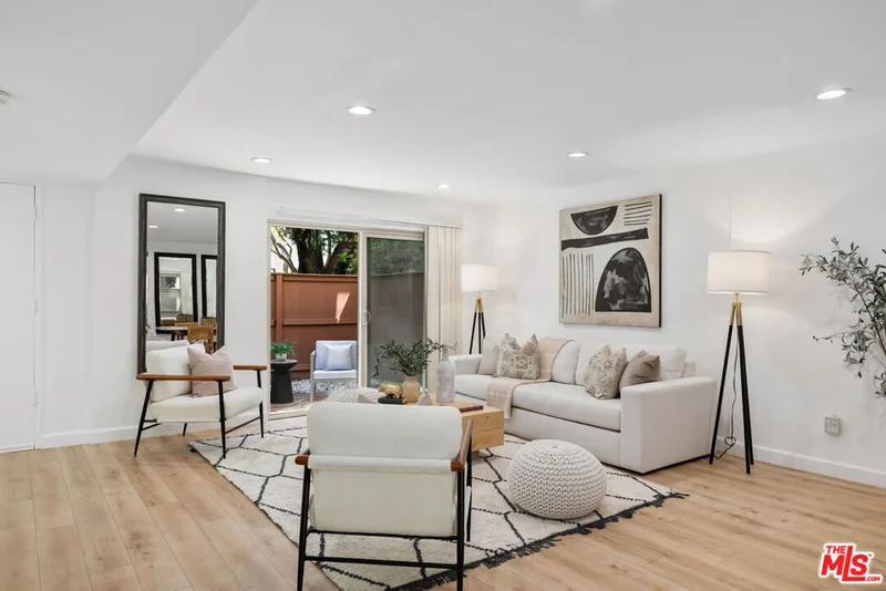11260 Overland Avenue 20B, Culver City, CA 90230