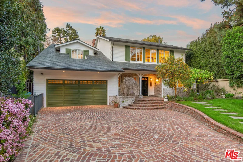 10155 Valley Spring Lane, Toluca Lake, CA 91602