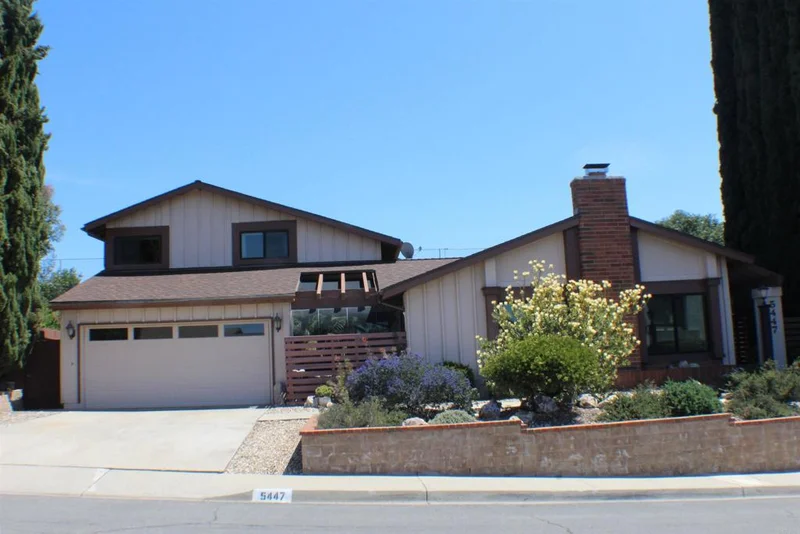 5447 Por Techo Court, San Diego, CA 92124