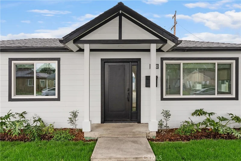 6130 Myrtle Avenue, Long Beach, CA 90805