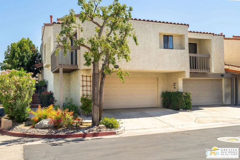 45358 Driftwood Drive, Palm Desert, CA 92260