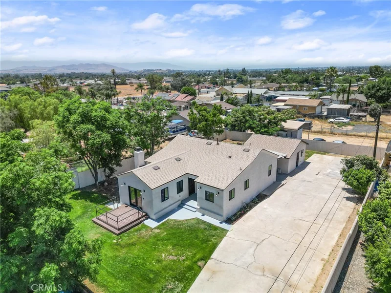 4153 Pyrite Street, Jurupa Valley, CA 92509