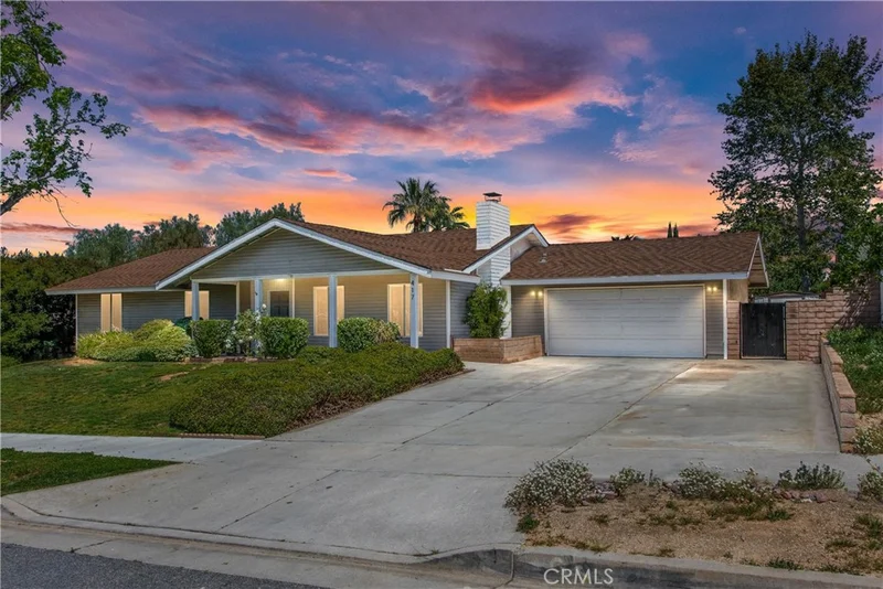 417 Lakeside Avenue, Redlands, CA 92373