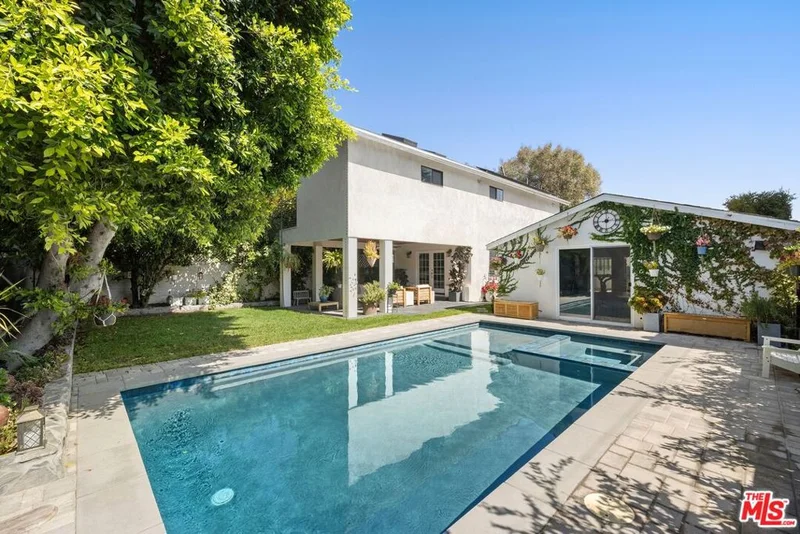 4545 Tyrone Avenue, Sherman Oaks, CA 91423