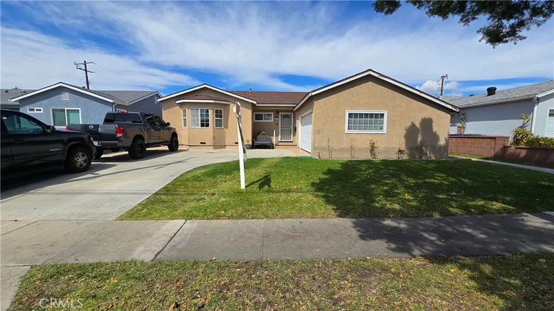 8591 Crescent Avenue, Buena Park, CA 90620