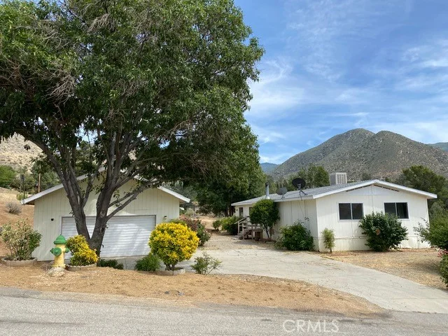 523 Piute Street