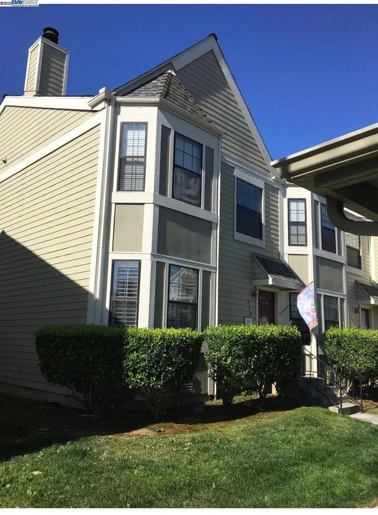 778 E Military East, Benicia, CA 94510