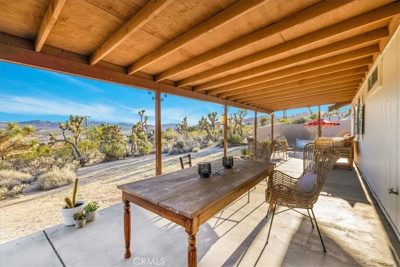 6236 Airway Avenue, Yucca Valley, CA 92284