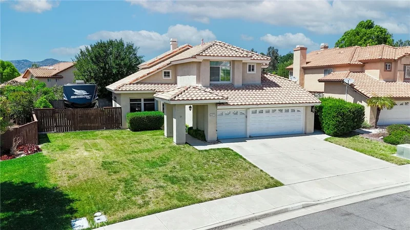 41577 Elk Run Drive, Murrieta, CA 92562