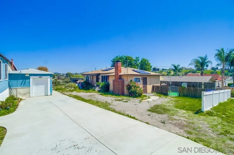 1170 Bittern St, San Diego, CA 92114