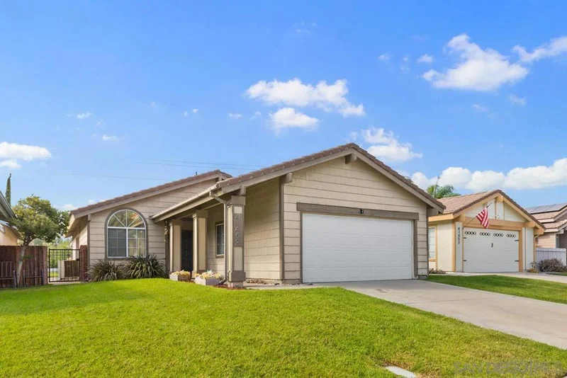 41459 Avenida De La Reina, Temecula, CA 92592