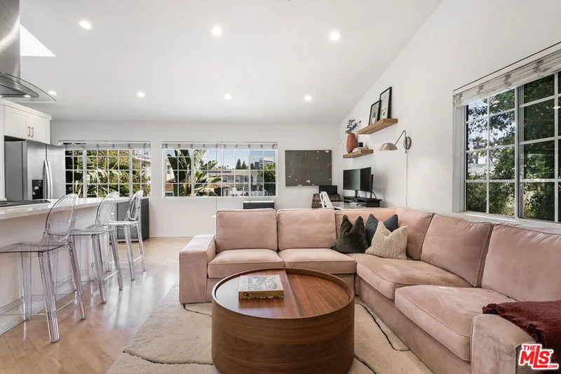 1144 Stanford Street 5, Santa Monica, CA 90403