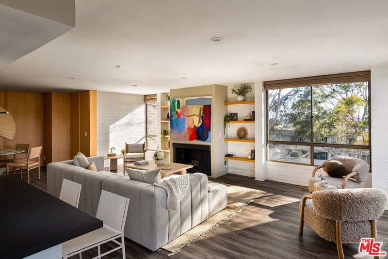2304 S Beverly Glen Boulevard 501, Los Angeles, CA 90064