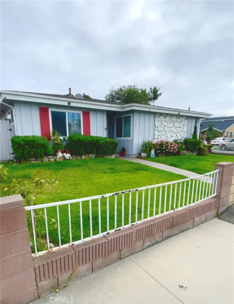 432 Q Street E, Wilmington, CA 90744