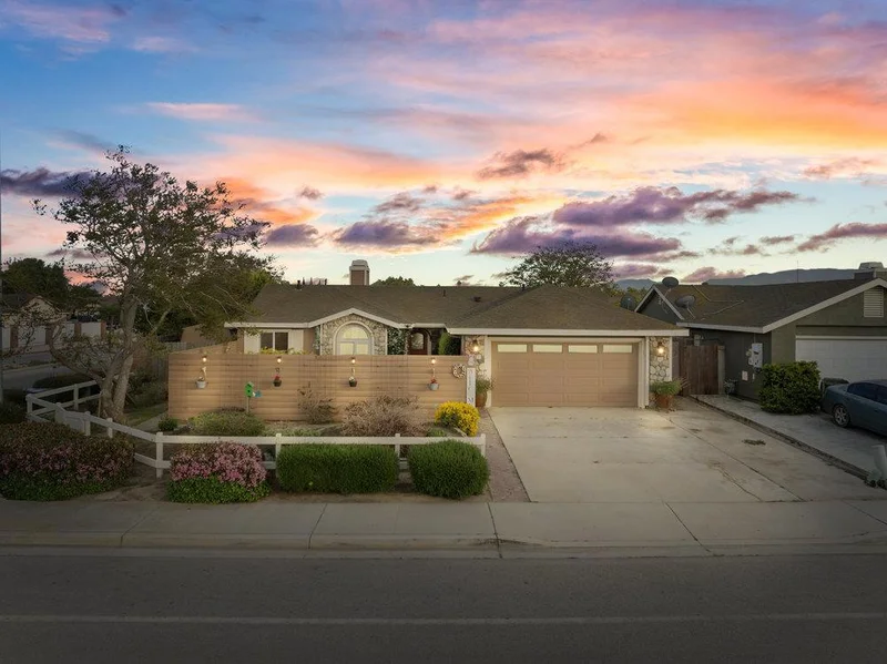 1227 Apple Avenue, Greenfield, CA 93927