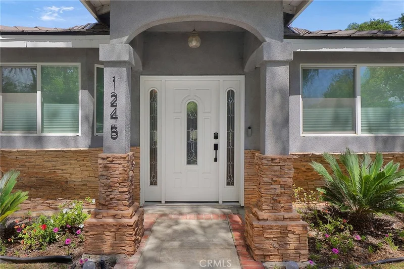 1245 Calle Pensamiento, Thousand Oaks, CA 91360