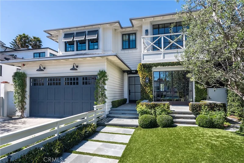 617 Anderson Street, Manhattan Beach, CA 90266