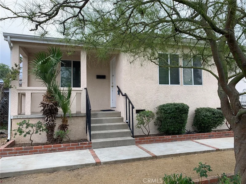 10402 Mcclemont Avenue, Tujunga, CA 91042