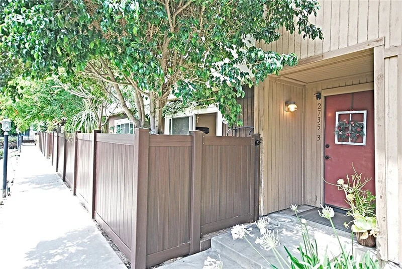 2735 Piedmont Avenue 3, Montrose, CA 91020