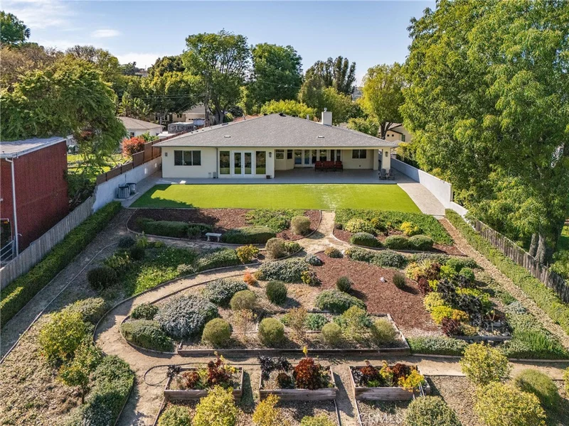26954 Eastvale Road, Palos Verdes Peninsula, CA 90274