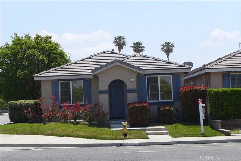 559 Palm, San Jacinto, CA 92582