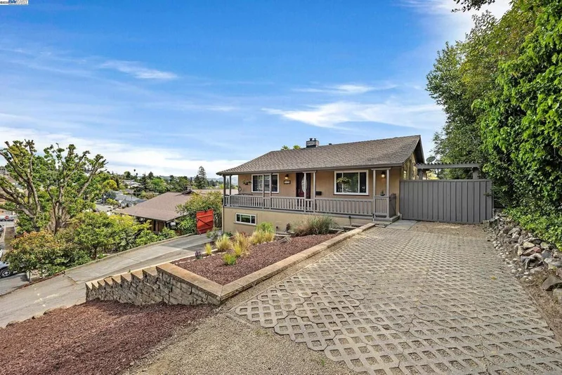 4649 Gordon Rd, Castro Valley, CA 94546