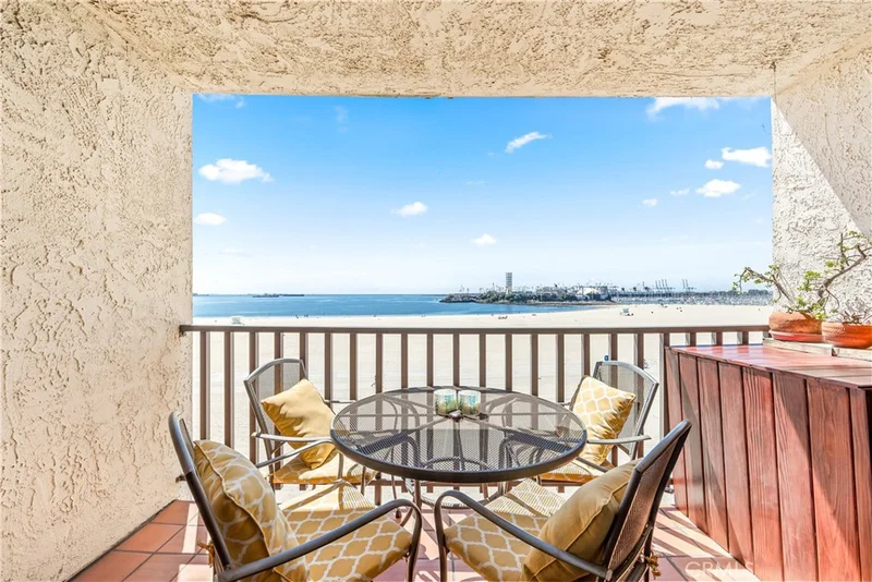 1140 E Ocean Boulevard 338, Long Beach, CA 90802