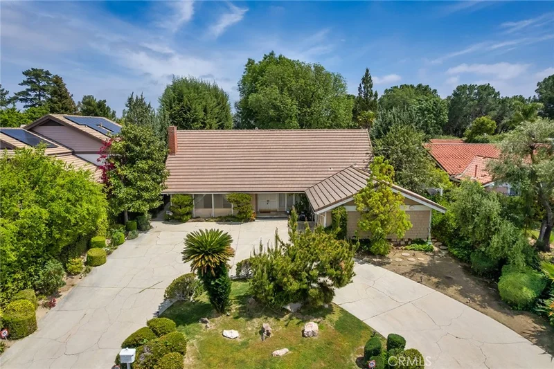 4208 Aleman Drive, Tarzana, CA 91356