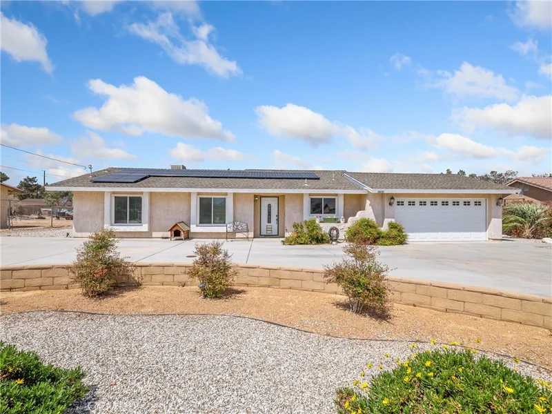 18890 Madrone Street, Hesperia, CA 92345