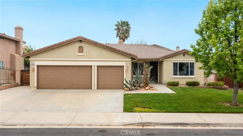 1168 Gainsborough, Beaumont, CA 92223