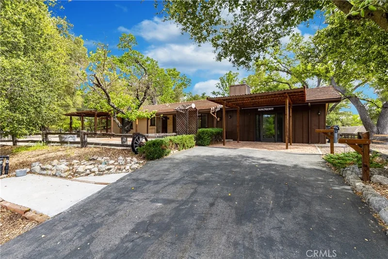 11705 Atascadero Road, Atascadero, CA 93422
