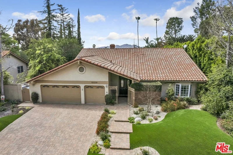 10329 Melvin Avenue, Porter Ranch, CA 91326