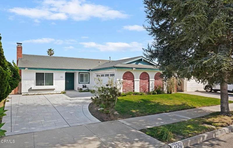 1126 Lawrence Way, Oxnard, CA 93035