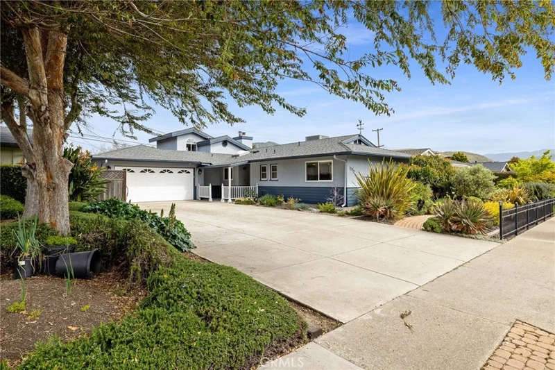 1172 Atascadero Street, San Luis Obispo, CA 93405