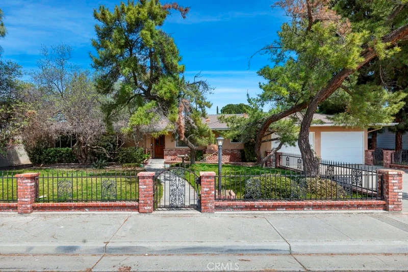 117 E San Mateo Street, Avenal, CA 93204