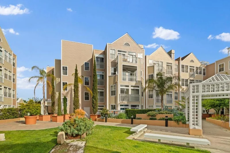 550 Ortega Avenue B321, Mountain View, CA 94040