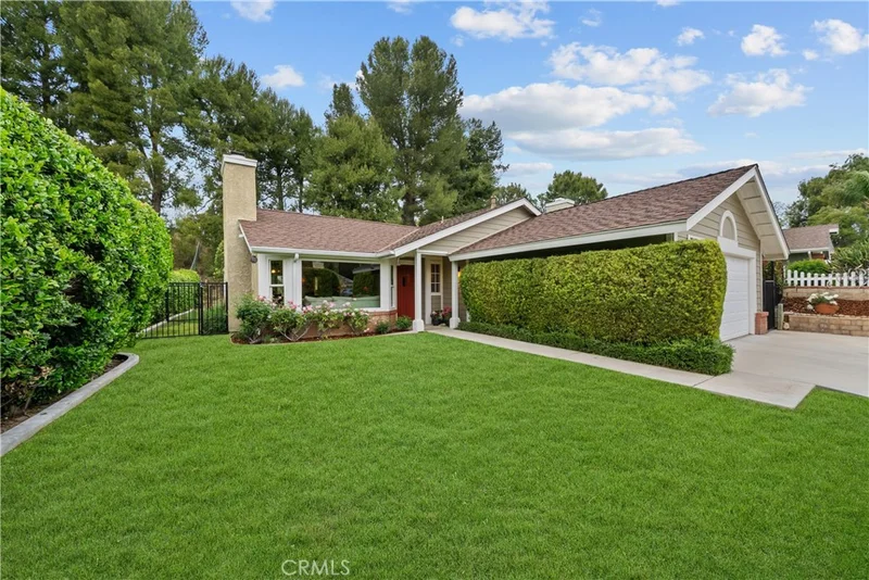 22429 Paragon Drive, Saugus, CA 91350