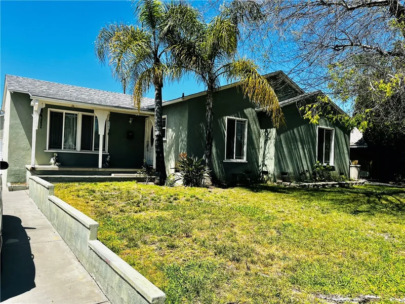 10017 Noble Avenue, San Fernando, CA 91345