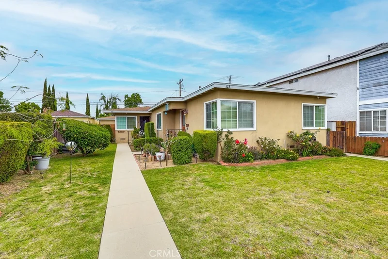 421 E 60th Street, Long Beach, CA 90805