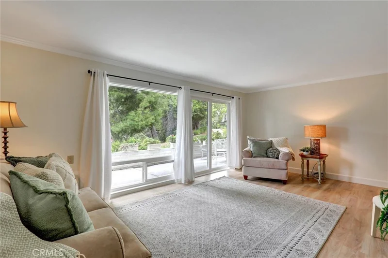 632 Avenida Sevilla B, Laguna Woods, CA 92637