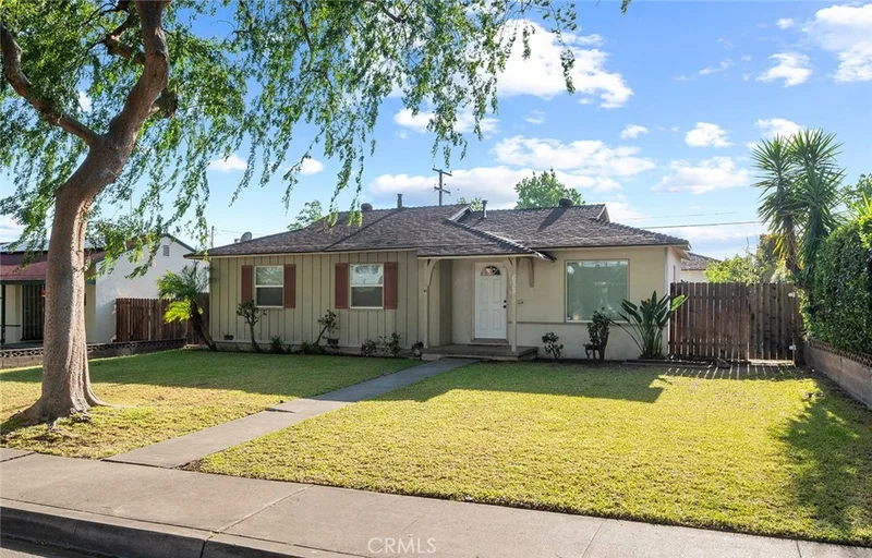 633 N Vallejo Way, Upland, CA 91786