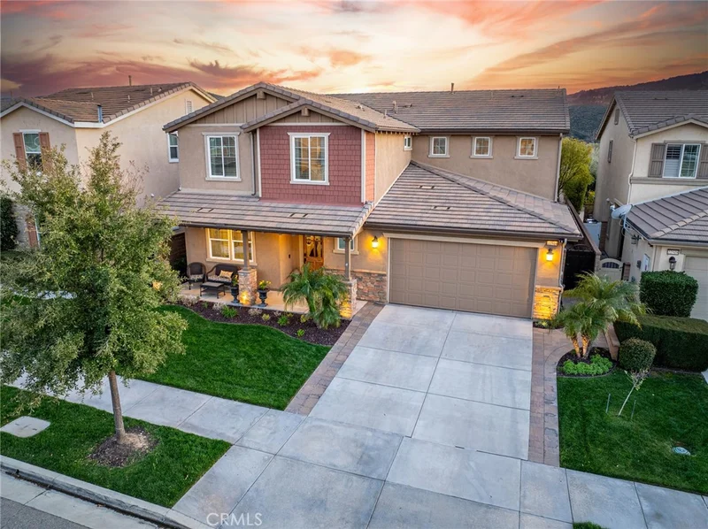 22514 Brightwood Place, Saugus, CA 91350