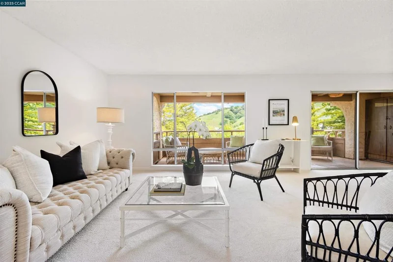 1129 Avenida Sevilla 4C, Walnut Creek, CA 94595