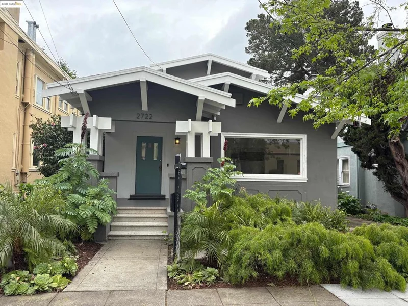 2722 Prince Street, Berkeley, CA 94705-2613