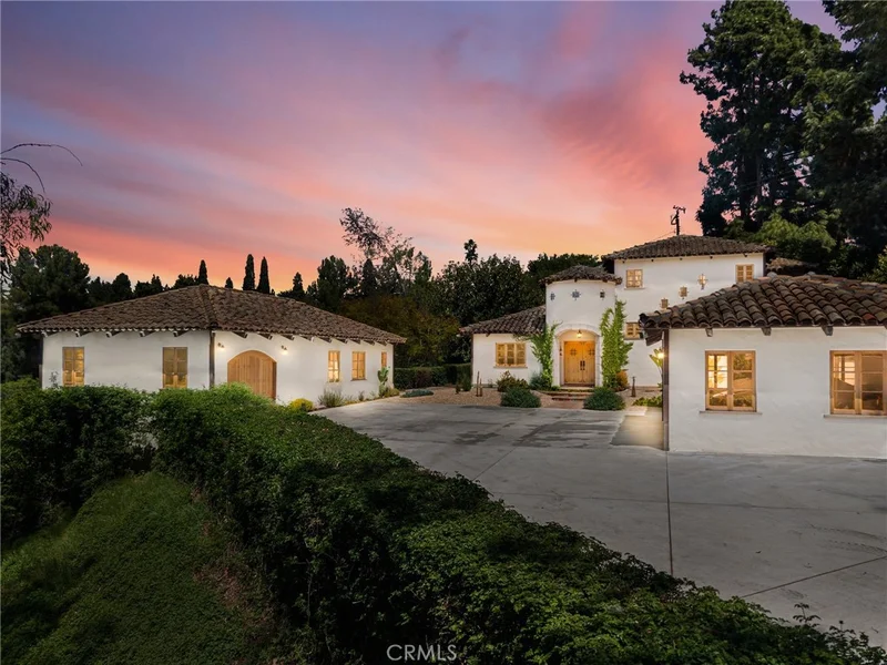 911 Laguna Road, Fullerton, CA 92835