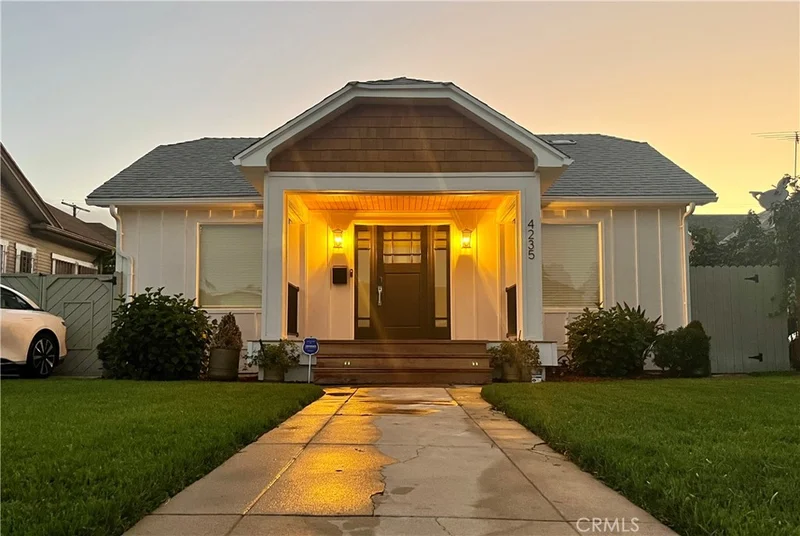 4235 S Budlong Avenue, Los Angeles, CA 90037