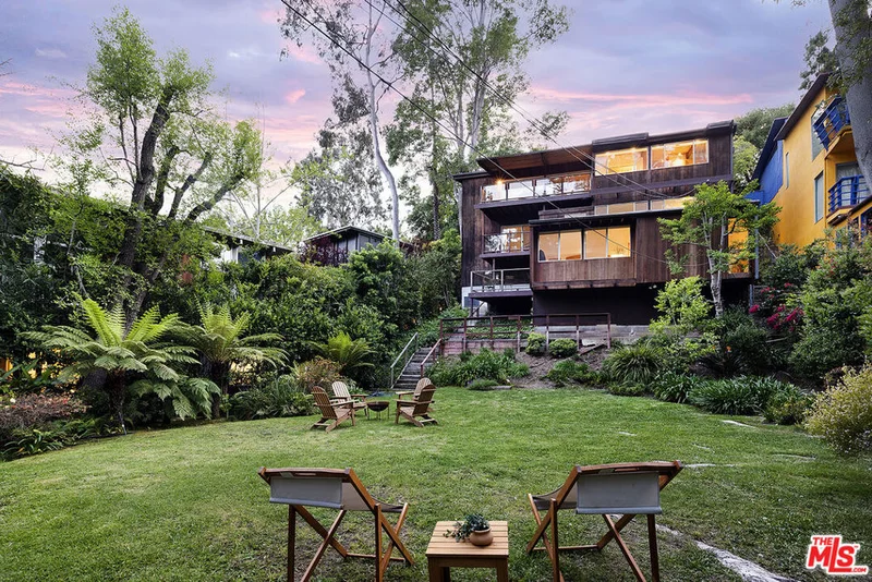 456 N Greencraig Road, Los Angeles, CA 90049