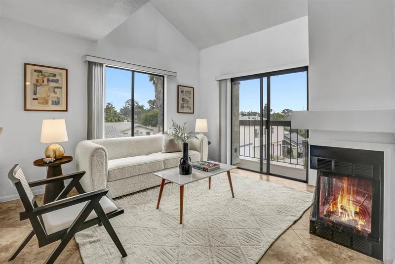 2560 C St 33, San Diego, CA 92102