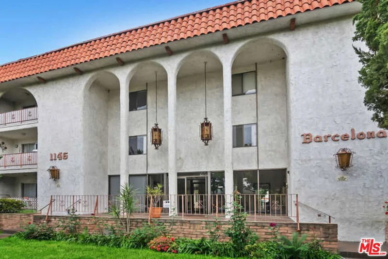 1146 E Lexington Drive 17-202, Glendale, CA 91206