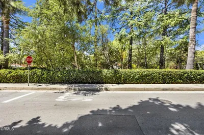 4805 ALTA CANYADA Road